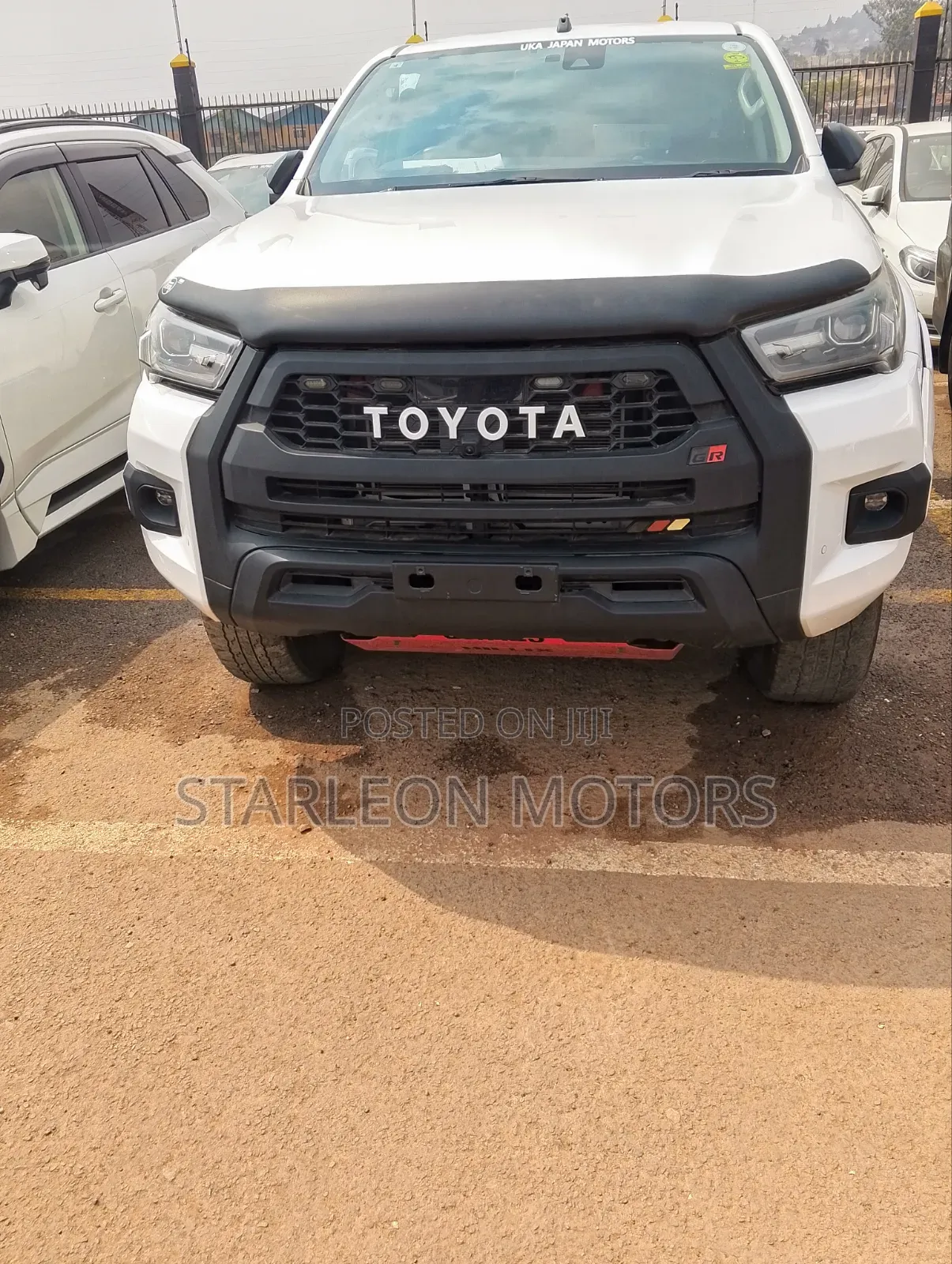 Toyota Hilux Revo Double Cab Deisel 2.4 AWD 2022 White