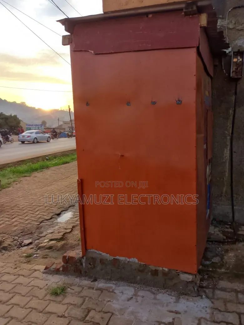 Kiosk / Canteen 5x4 Feet