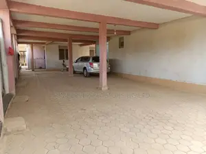 2bdrm Apartment in Mukono TC for sale
