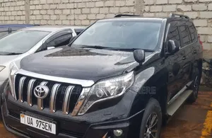 Toyota Land Cruiser 2017 Black