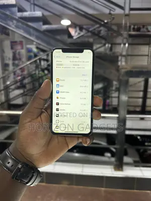 Apple iPhone X 64 GB Gold