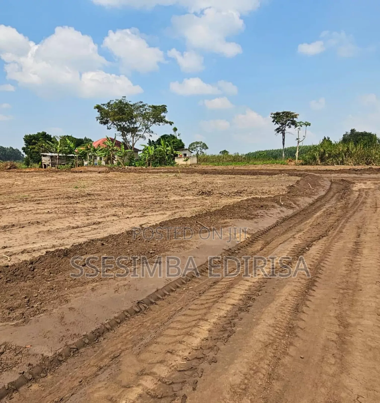 50*100ft Plots in Entebbe Buwaya Lake View Estate