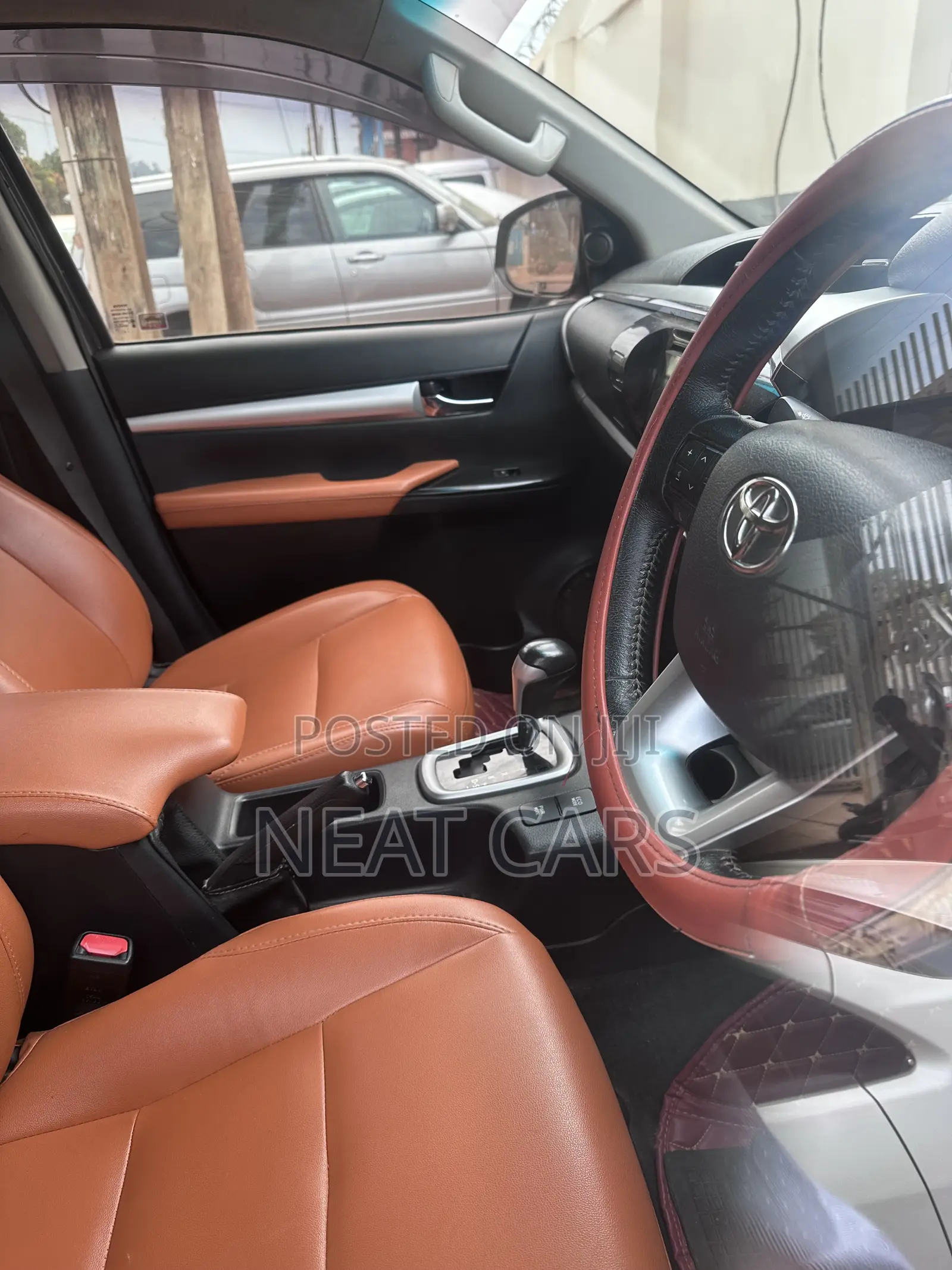 Toyota Hilux 2018 Gray