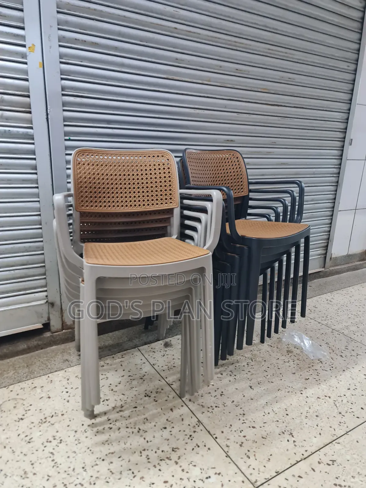 Stones Plastic Chairs Plastic Chairs 1pc