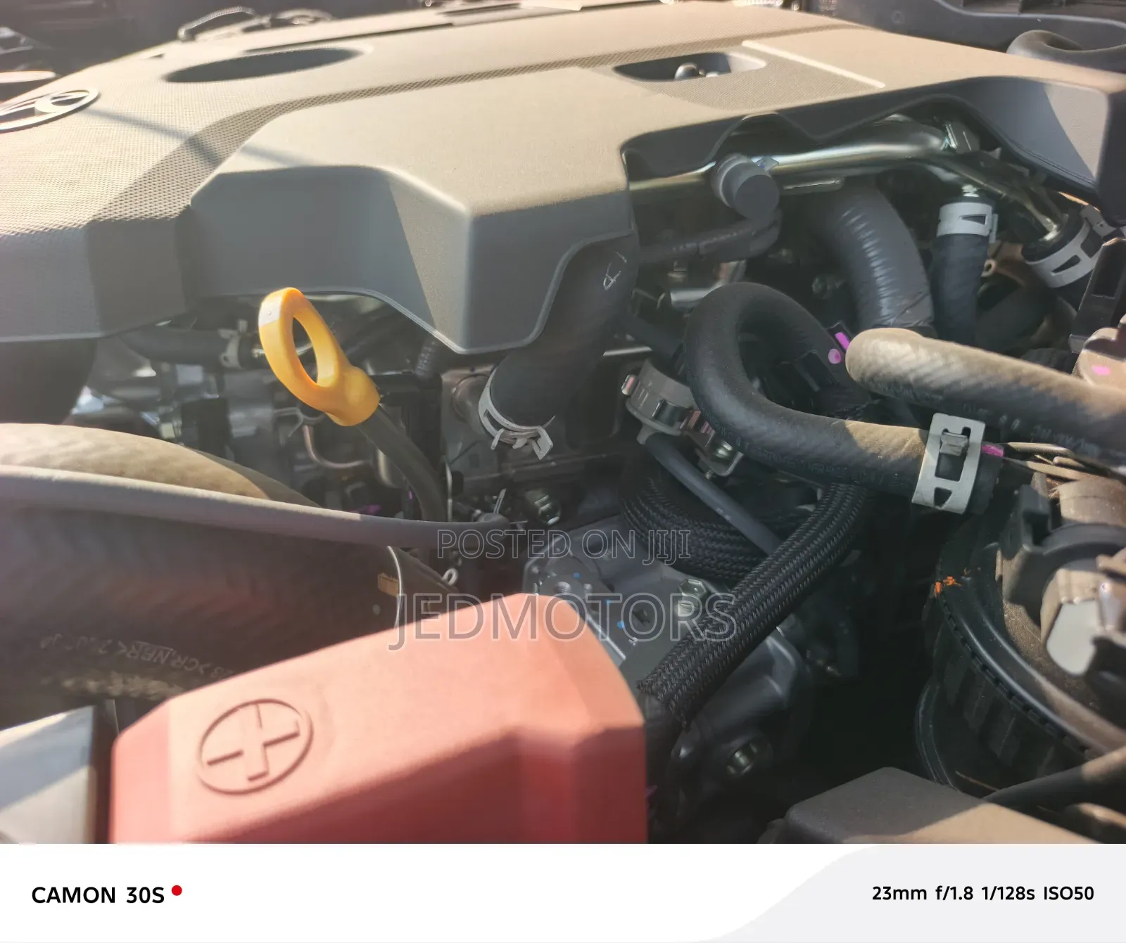 New Toyota Hilux 2025 Gray