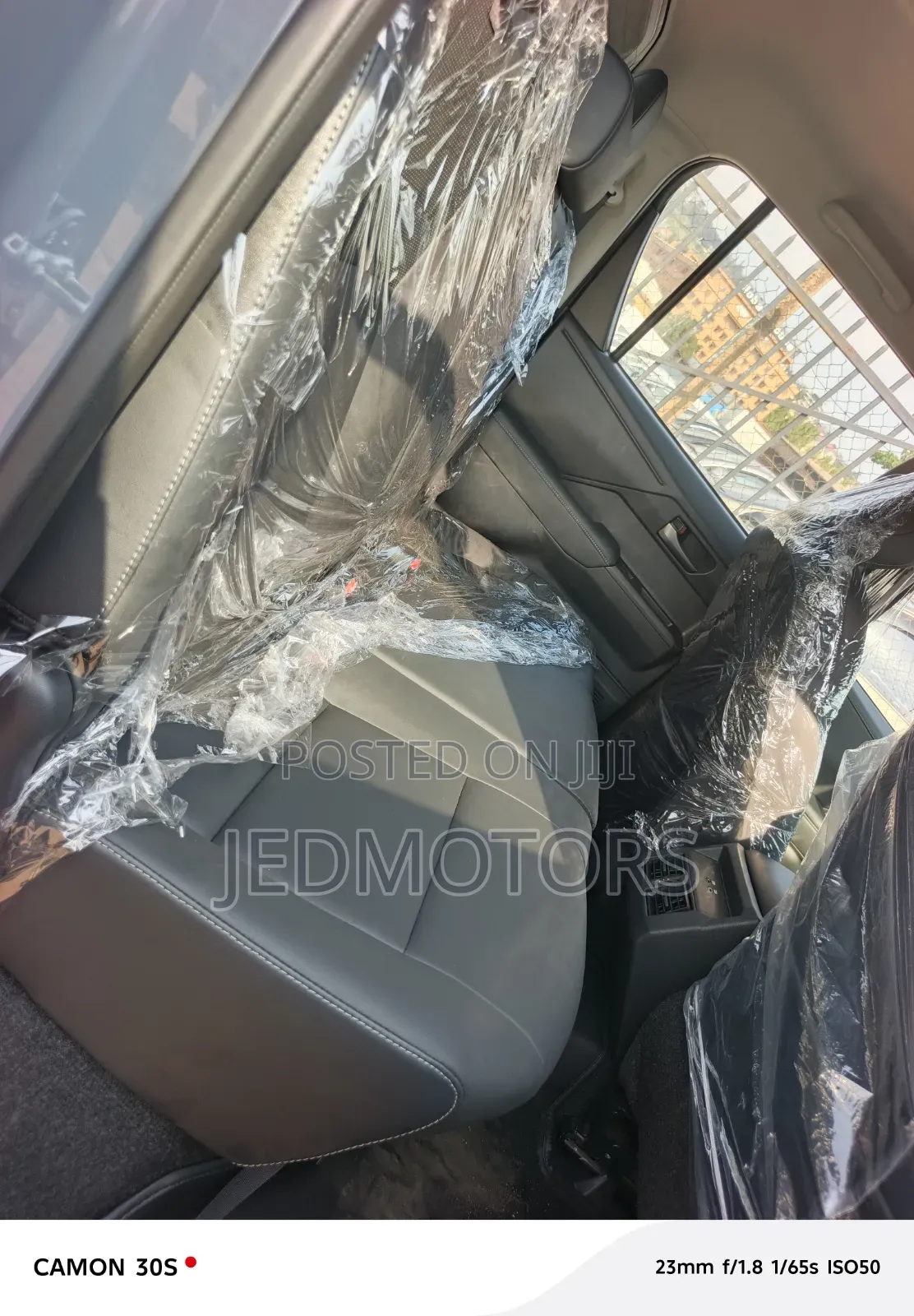 New Toyota Hilux 2025 Gray