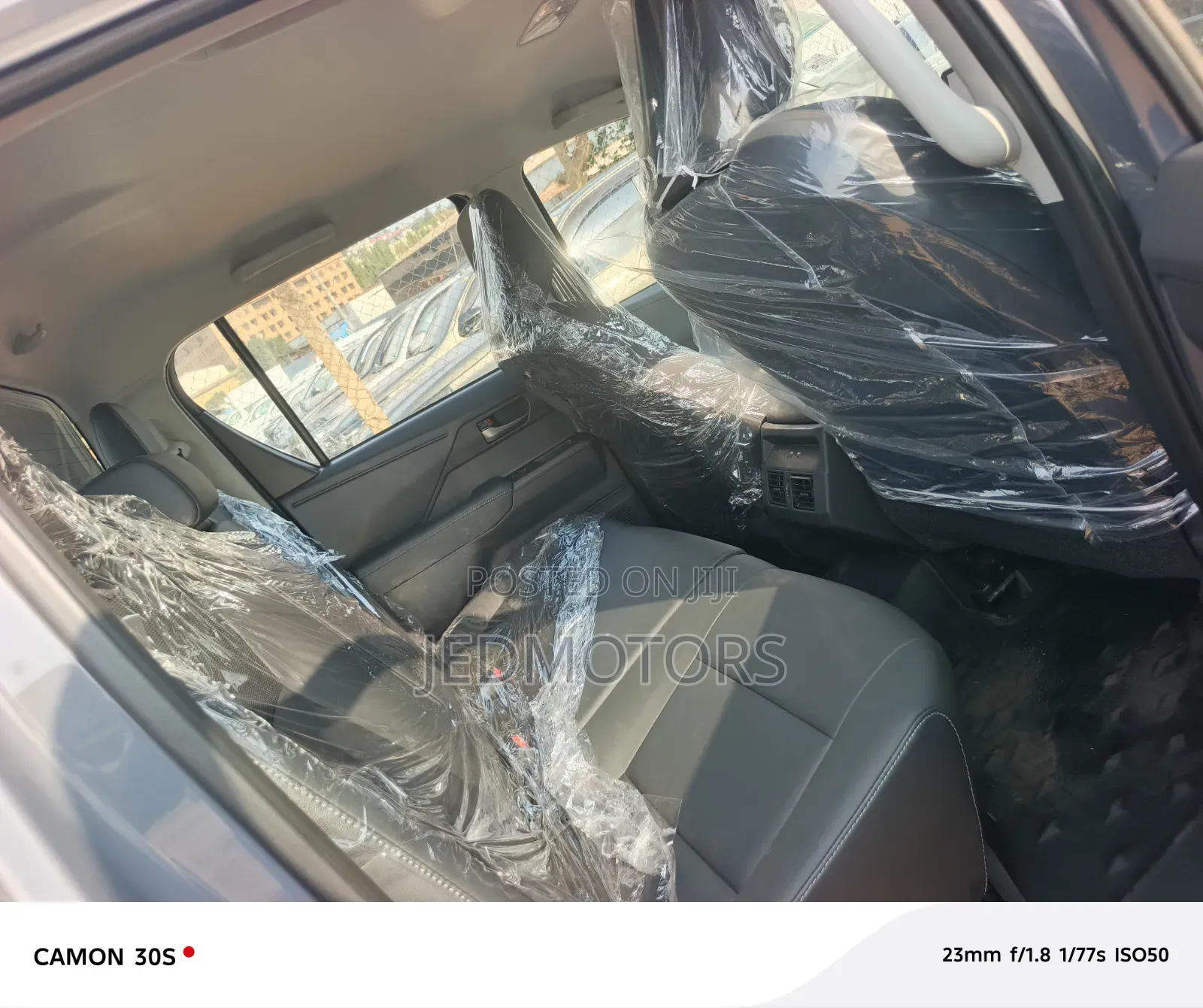 New Toyota Hilux 2025 Gray