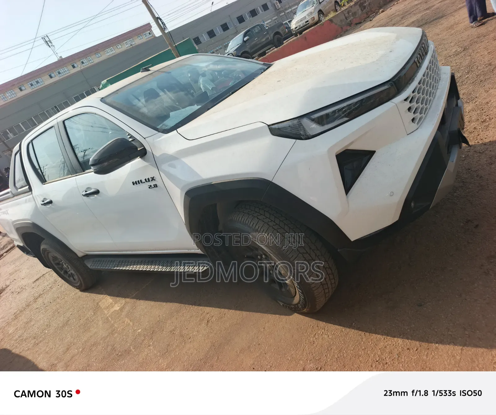 New Toyota Hilux 2025 White