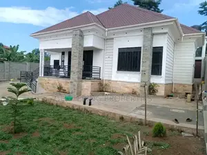 3bdrm Bungalow in Makindye, Central Division for rent