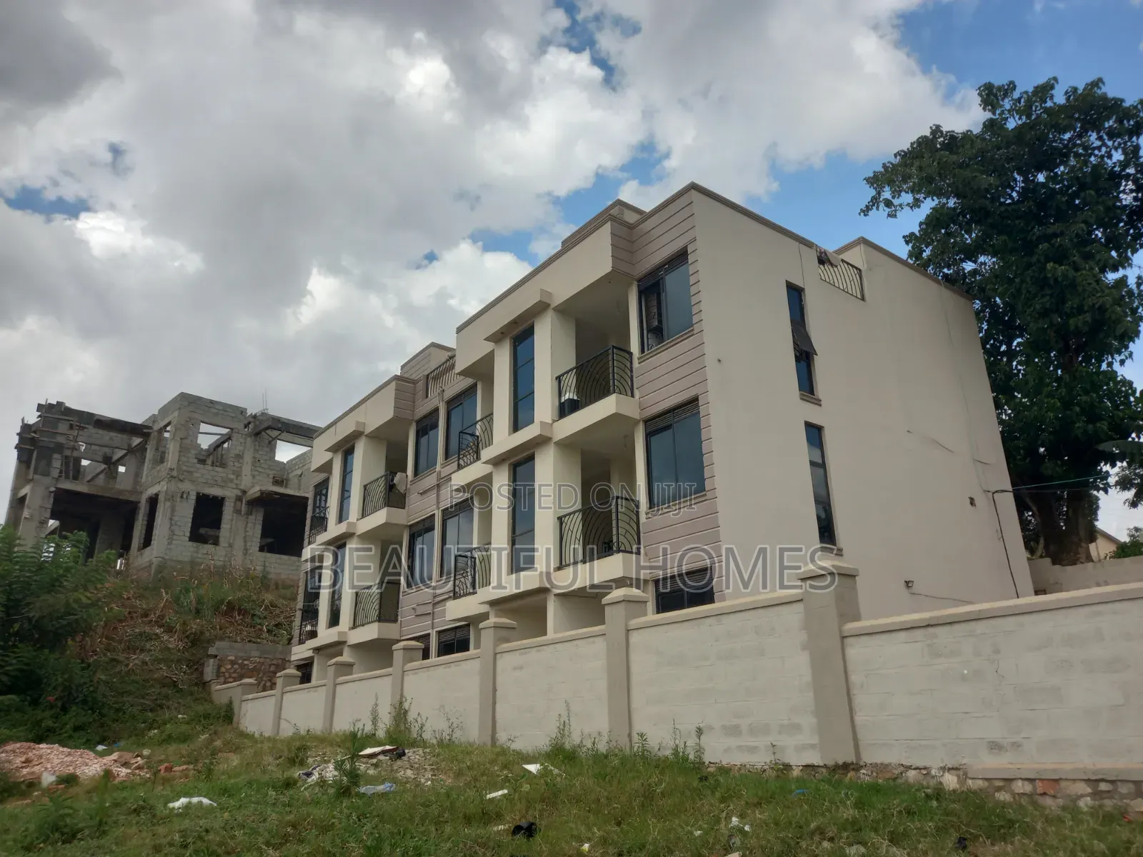Furnished 1bdrm Condo in Kira for sale