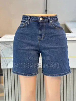3 Quarter Jeans
