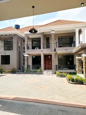 4bdrm Duplex in Lweza Kiggo, Central Division for rent