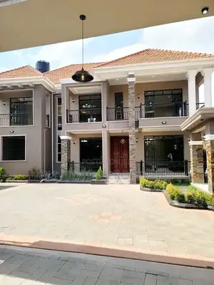4bdrm Duplex in Lweza Kiggo, Central Division for rent