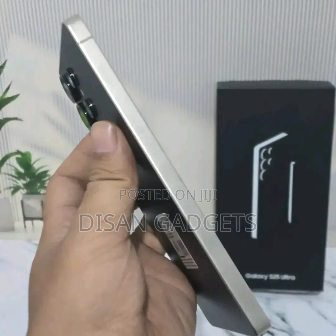 New Samsung Galaxy S25 Ultra 1 TB Black