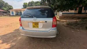 Toyota Wish 2006 Silver