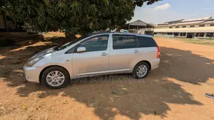 Toyota Wish 2006 Silver