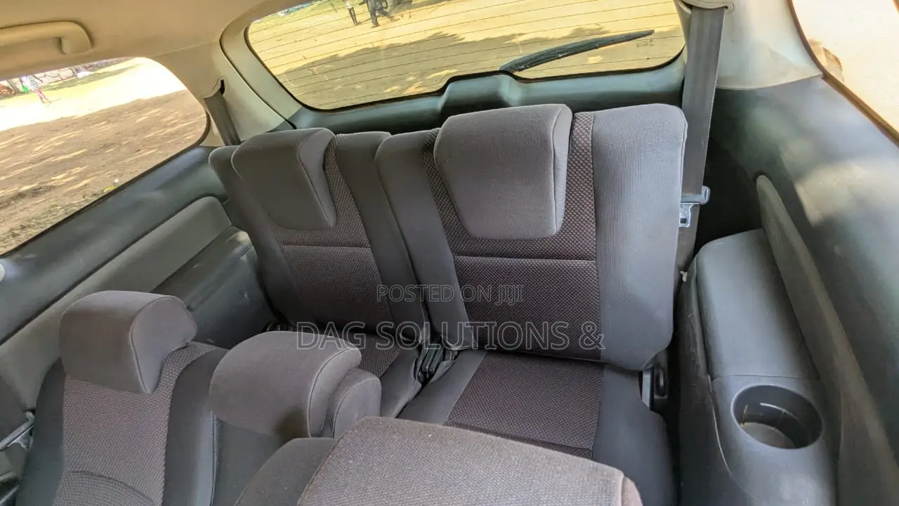 Toyota Wish 2006 Silver