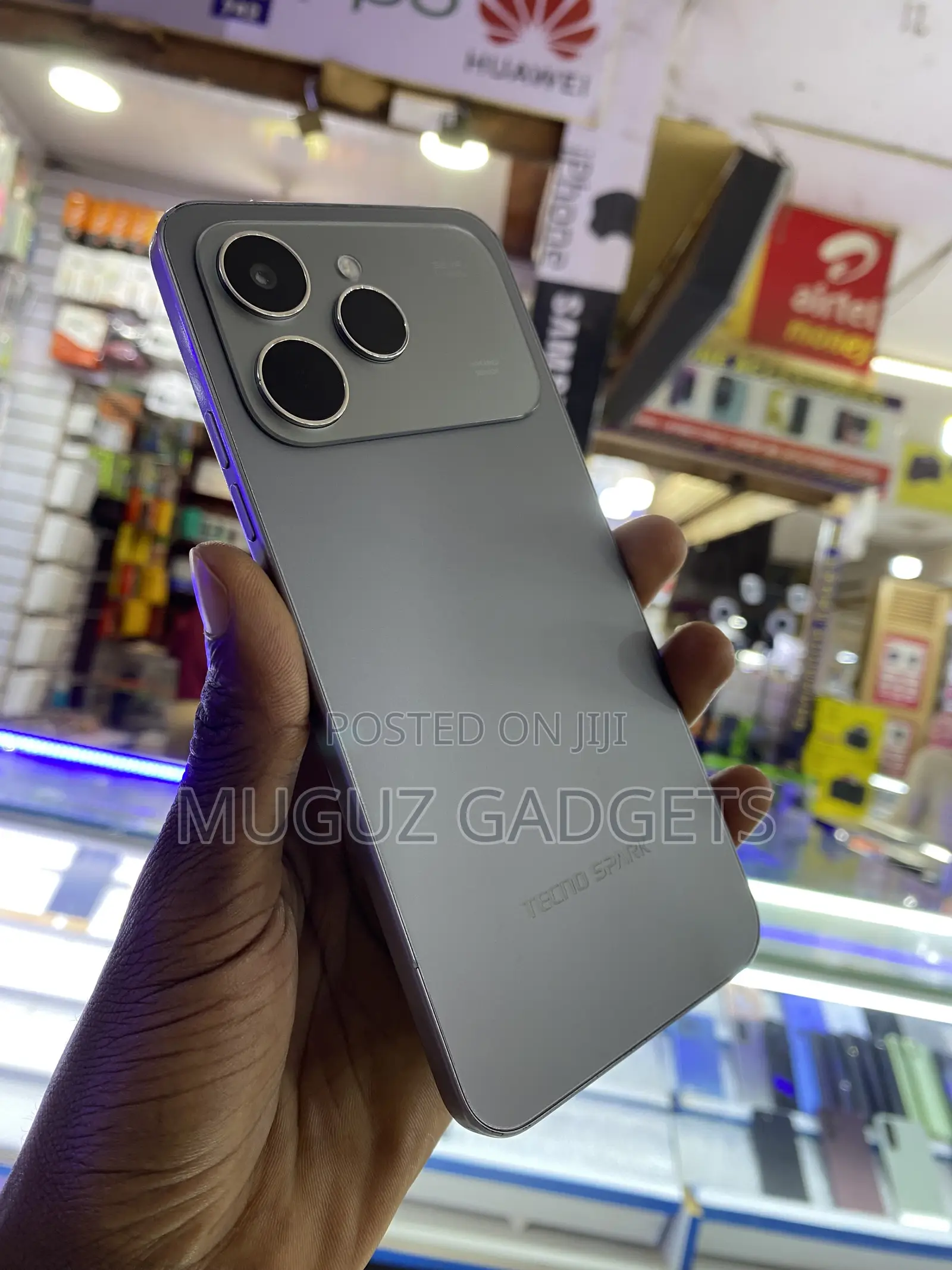 Tecno Spark 40 128 GB Silver
