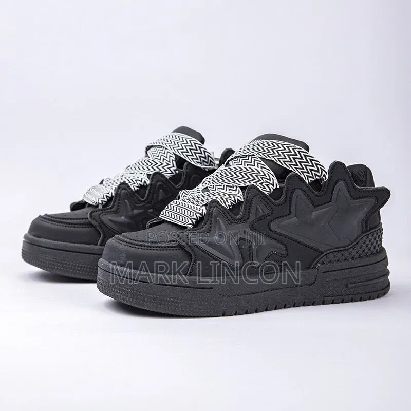 Trendy Platform Seanker