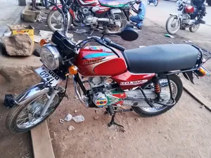 Bajaj Boxer 100 2020 Red