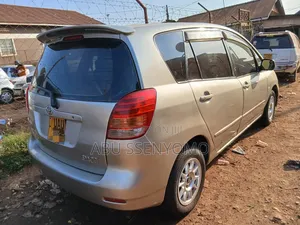 Toyota Corolla Spacio 2004 Silver