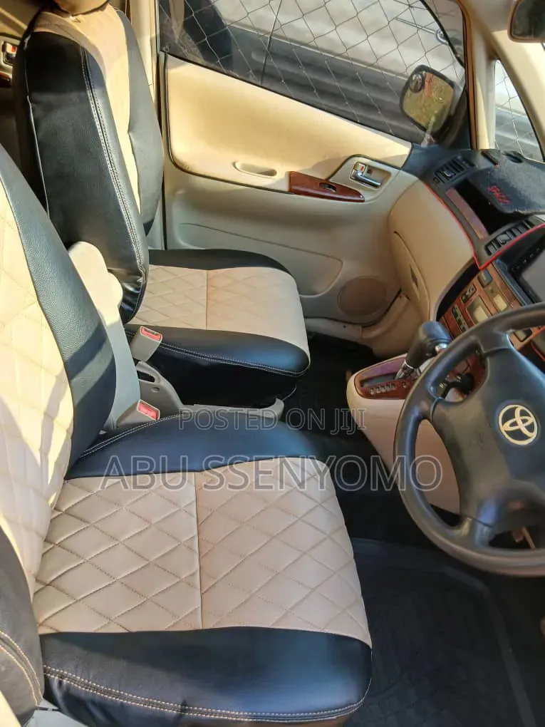 Toyota Corolla Spacio 2004 Silver