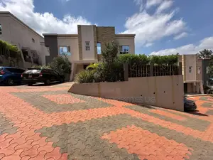 3bdrm Apartment in Kiggo Estate, Makindye for rent