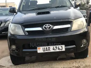 Toyota Hilux 2011 Black