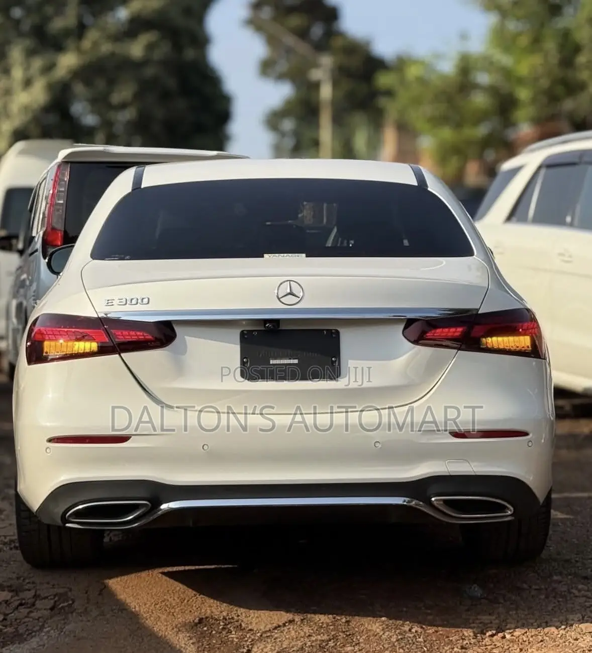 Mercedes-Benz E300 2020 White
