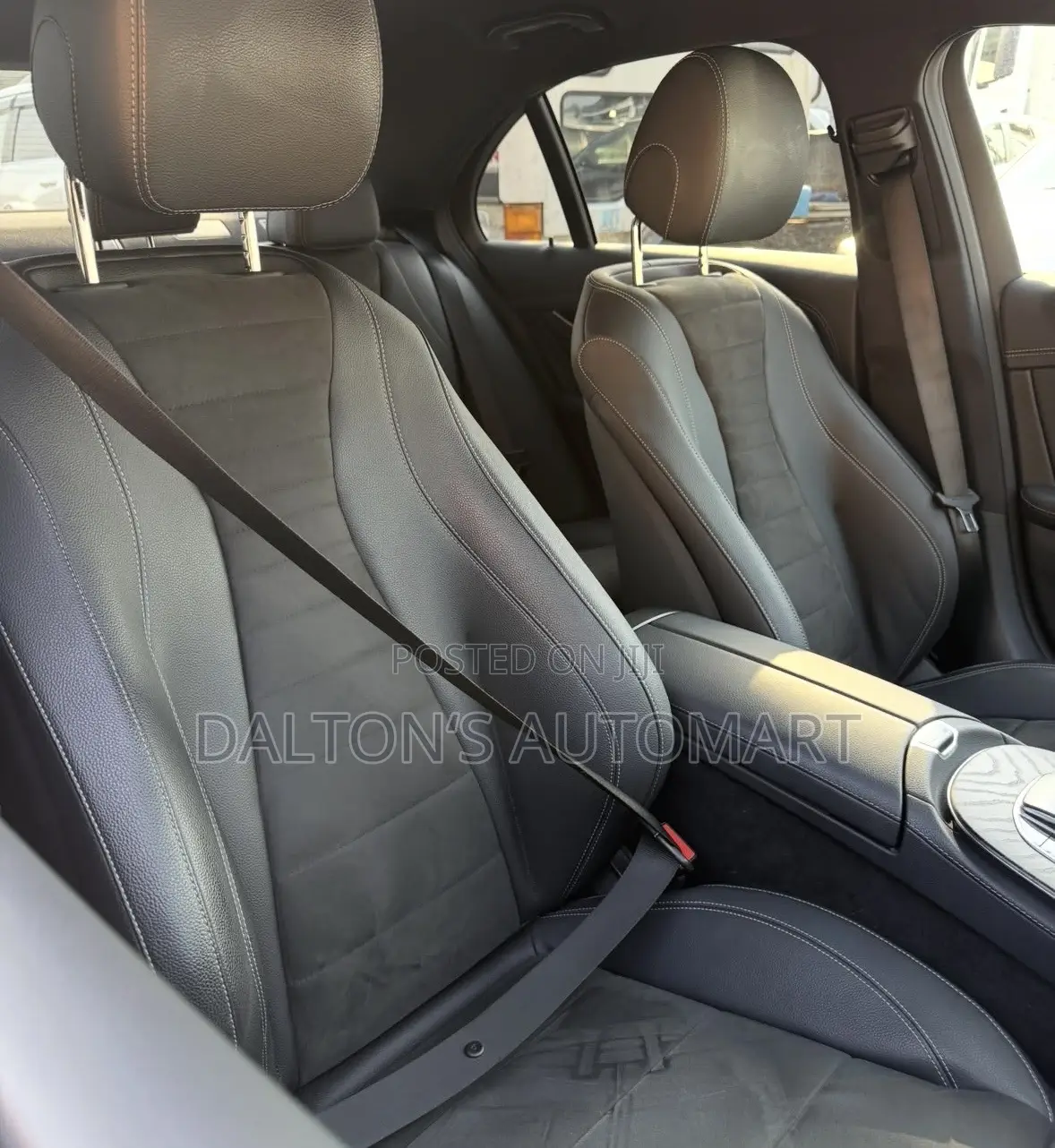 Mercedes-Benz E300 2020 White