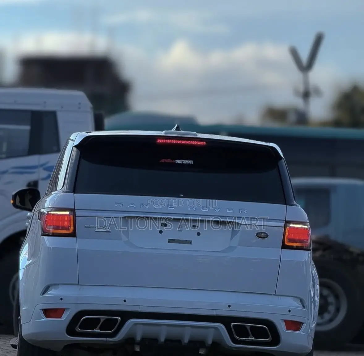 Land Rover Range Rover Sport HSE Dynamic 4x4 (3.0L 6cyl 8A) 2017 White
