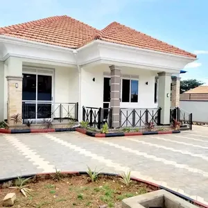 4bdrm Bungalow in Kigo Estate, Central Division for rent