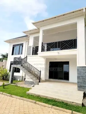 5bdrm Duplex in Kigo Munyonyo, Central Division for rent