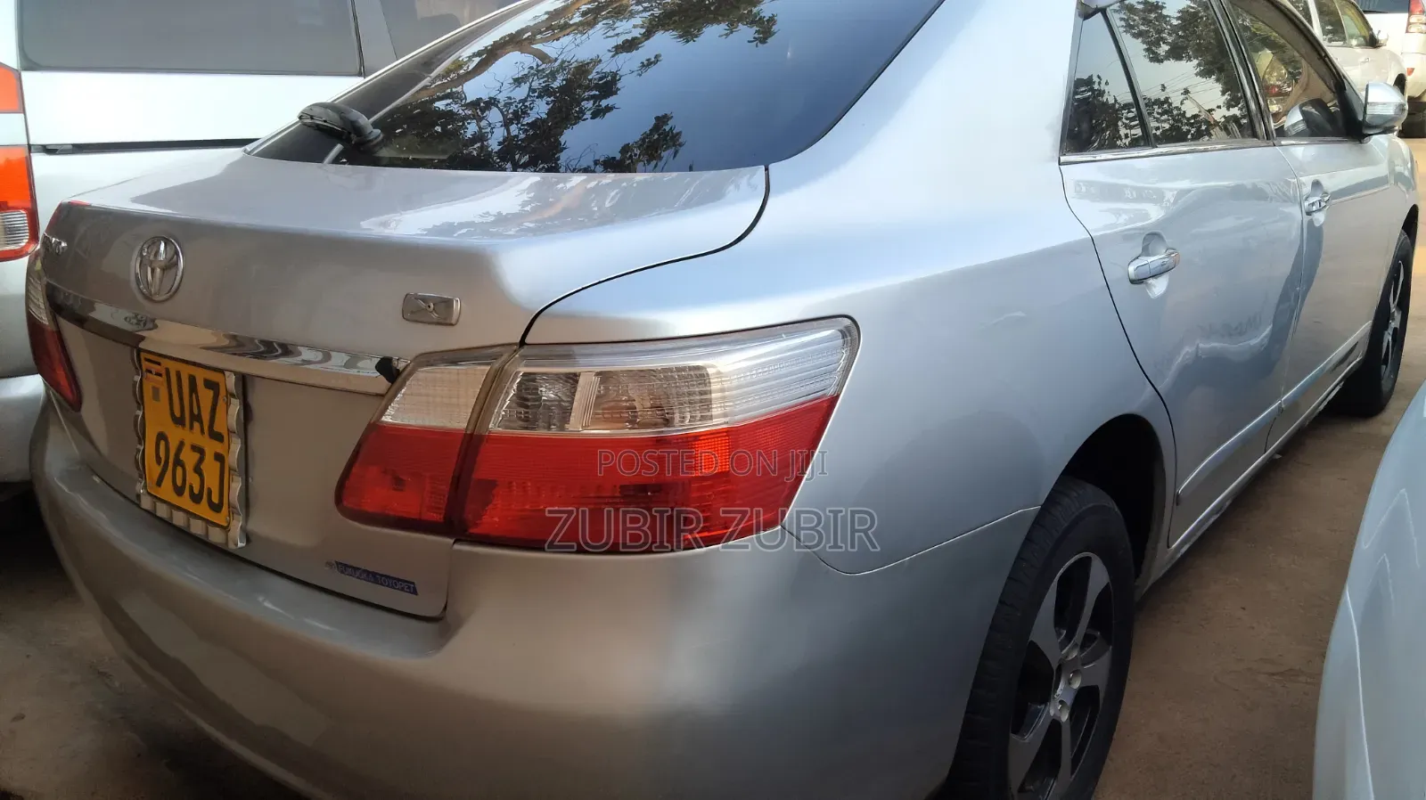 Toyota Premio 2009 Silver