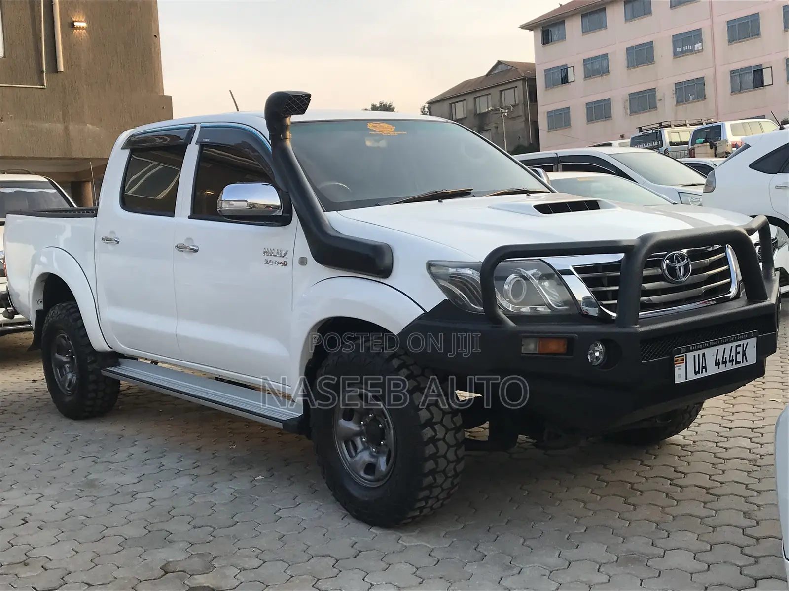Toyota Hilux 2014 White