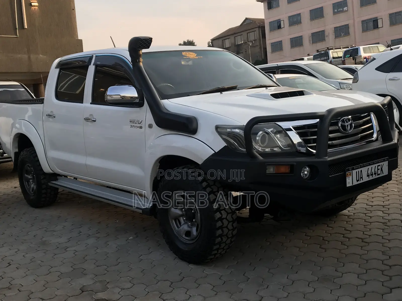 Toyota Hilux 2014 White