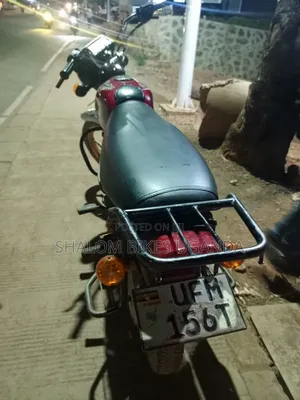 Bajaj CT 125X 2023 Red