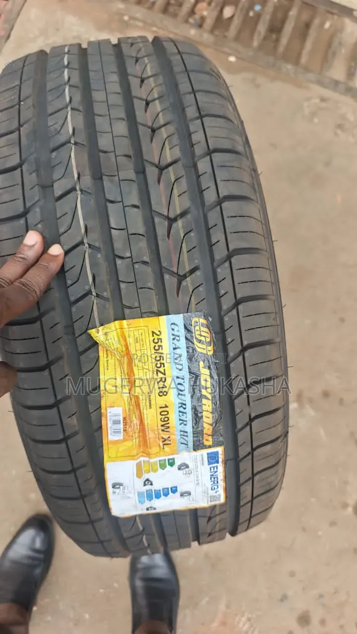 Car Tryes Wheels [Tires] for All Cars. Sienta, Wish, Taxi, All Toyota,
