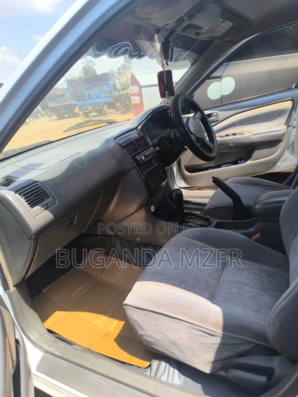 Toyota Premio 2001 White
