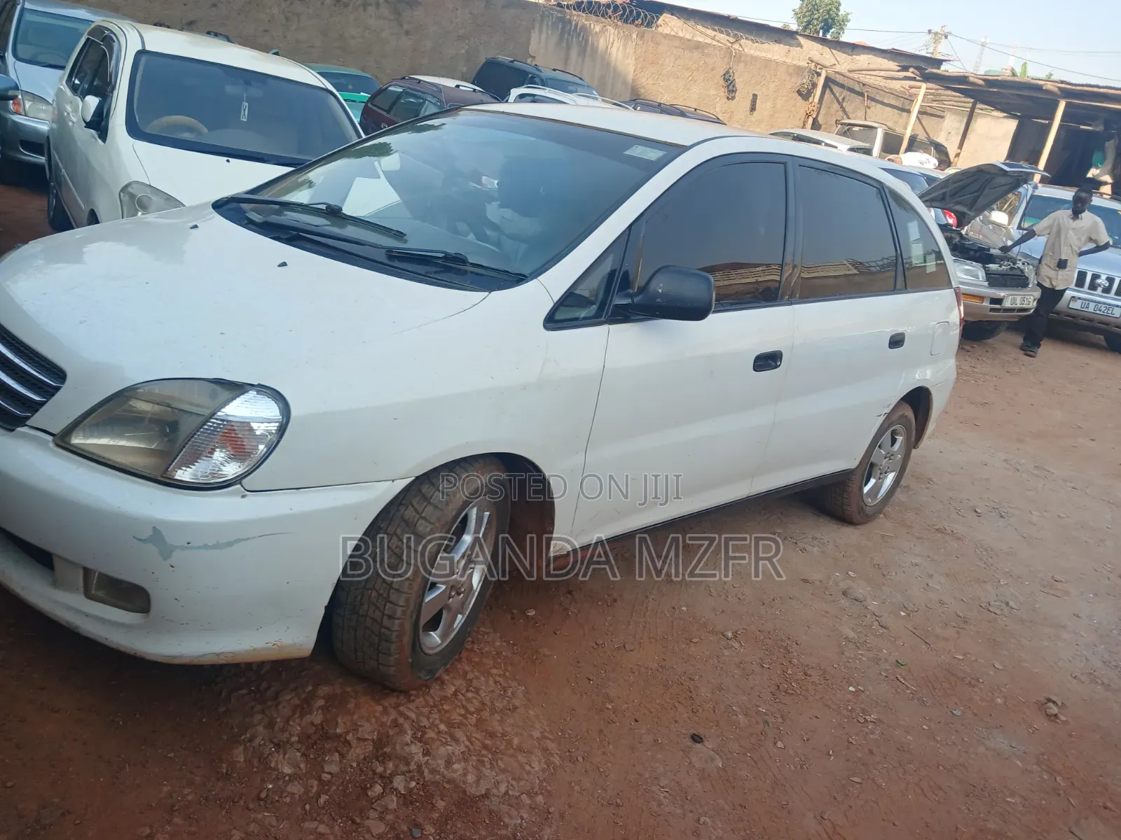 Toyota Nadia 2002 White