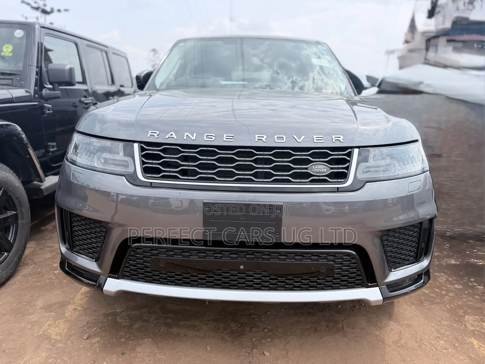 Land Rover Range Rover 3.0L V6 Turbocharged Diesel HSE Td6 2019 Gray