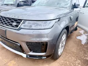 Land Rover Range Rover 3.0L V6 Turbocharged Diesel HSE Td6 2019 Gray