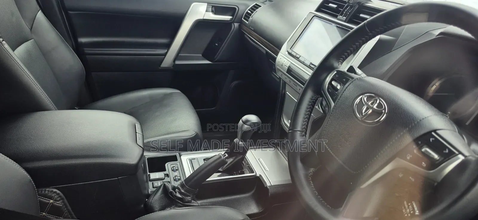 Toyota Land Cruiser Prado 2023 White