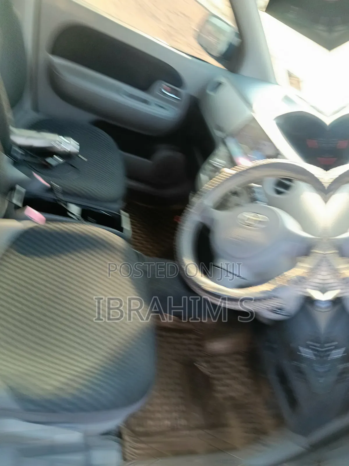 Toyota Sienta 2010 Gray
