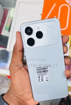 New Tecno Spark 40 256 GB Silver