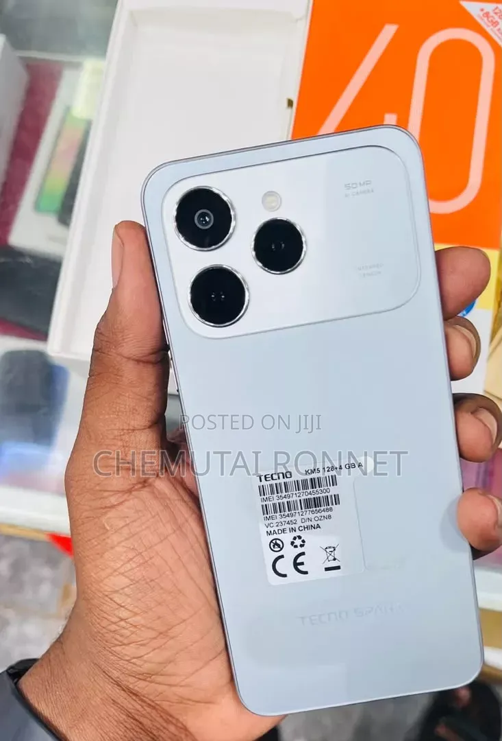 New Tecno Spark 40 256 GB Silver