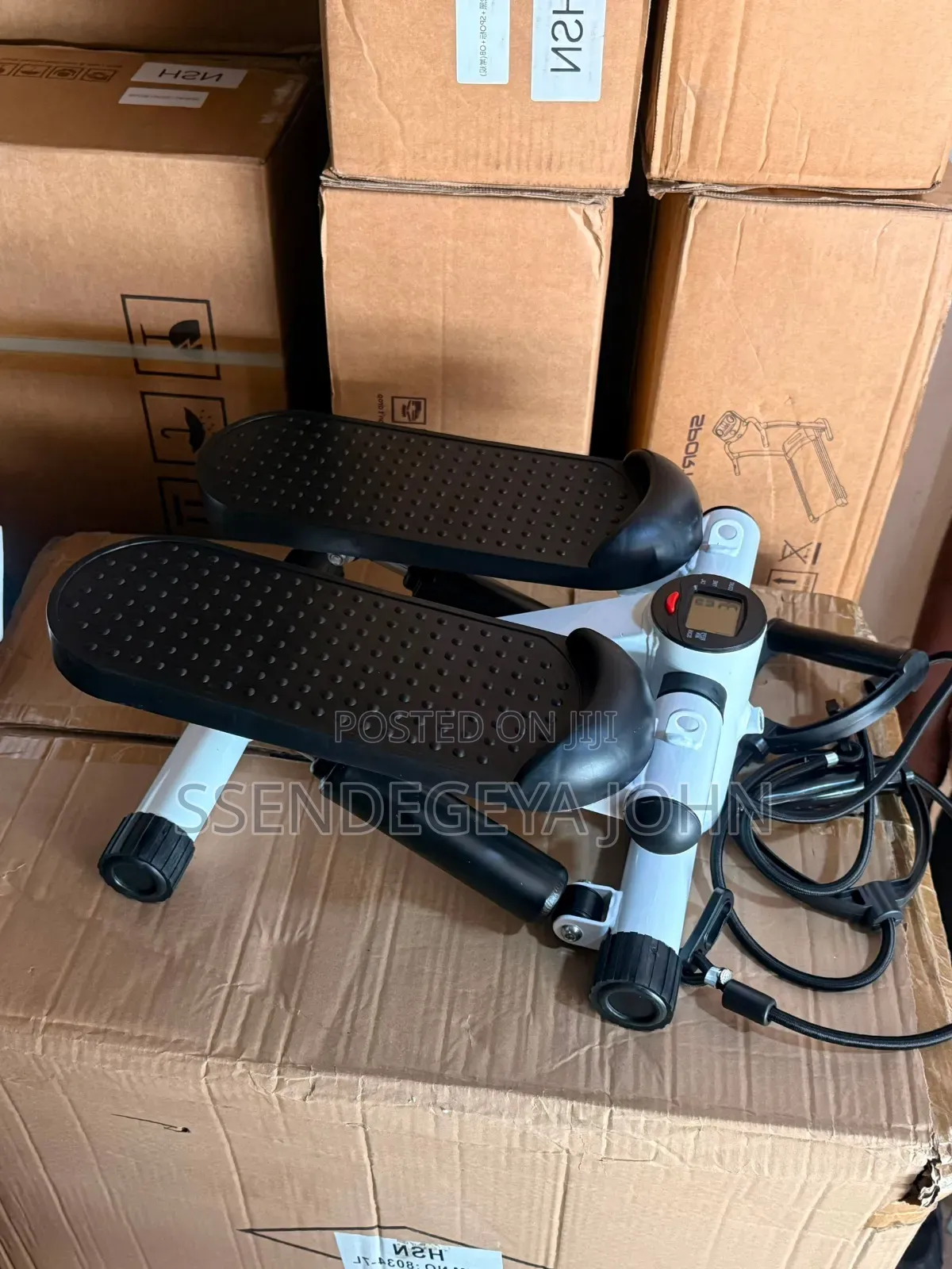 Black Mini Stepper Machine