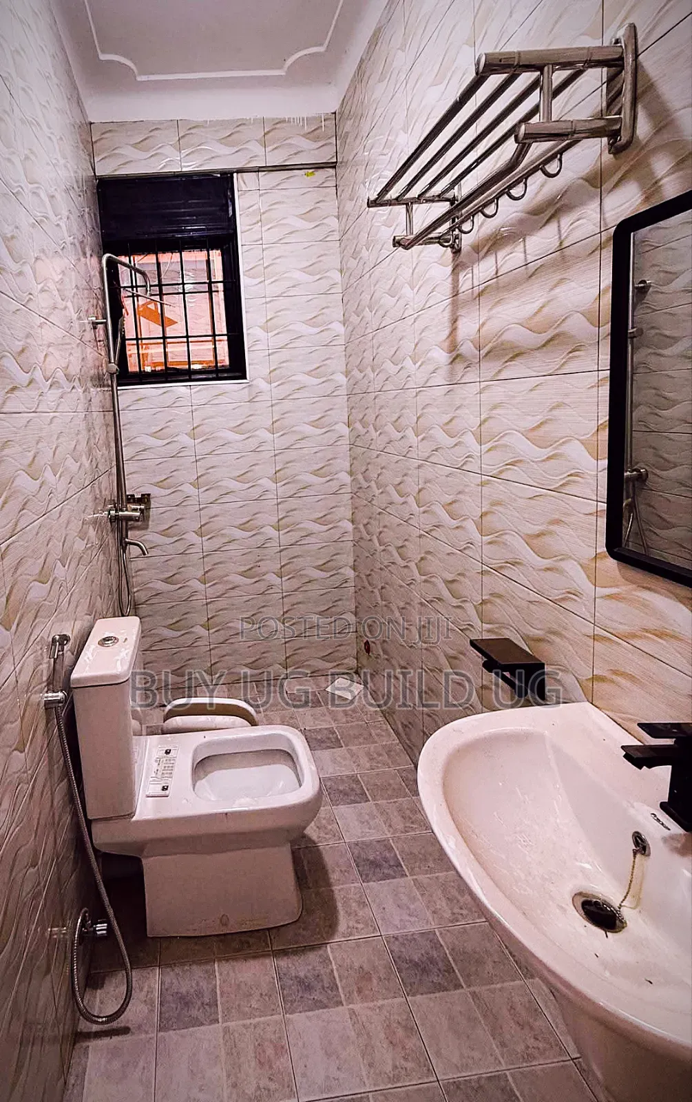 1bdrm House in Kira, Central Division for rent