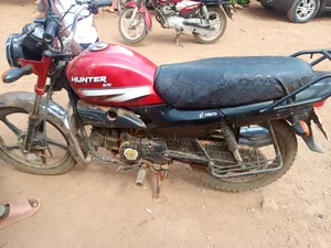 Hero Hunter 125 2023 Red