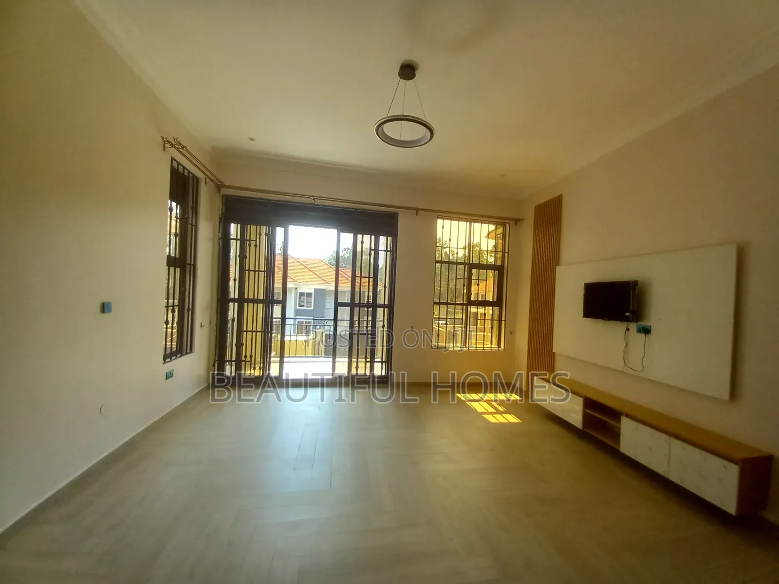Furnished 5bdrm Duplex in Najjera, Kira for sale